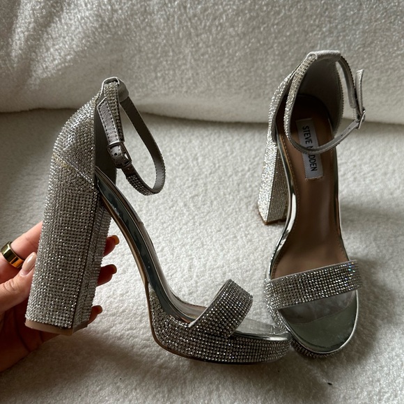 ENTOURAGE STEVE MADDEN - Picture 5 of 8